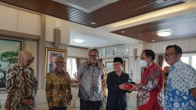 Etalase Kampung Sunda Segera Dibangun Sebagai Wisata Baru - GenPI.co JABAR