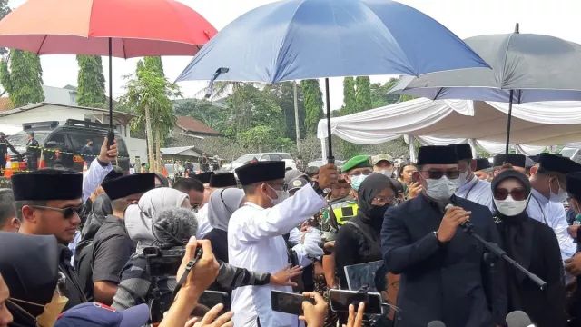 Keren Banget! Ridwan Kamil Bangun Masjid di Dekat Pemakaman Eril - GenPI.co JABAR