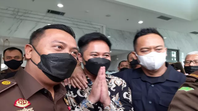 Trading Aplikasi Quotex Doni Salmanan Disebut Saksi Ahli OJK dan Bappeti Mirip Judi - GenPI.co JABAR