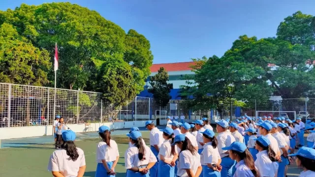Daftar SMA/SMK Terbaik di Kota Bandung Versi LTMP - GenPI.co JABAR Daftar SMA/SMK Terbaik di Kota Bandung Versi LTMP - GenPI.co JABAR