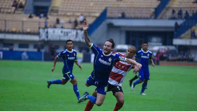 Link Live Streaming Persib Bandung vs Borneo FC di Liga 1 - GenPI.co JABAR