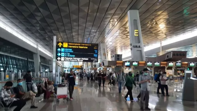 Promo Tiket Travel dari Bandung ke Terminal 1 Bandara Soekarno Hatta - GenPI.co JABAR