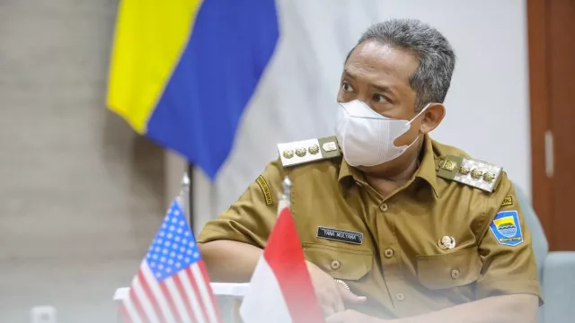 Wali Kota Bandung Minta Masyarakat Banyak Berdoa dan Tegar Menghadapi Kenaikan BBM - GenPI.co JABAR
