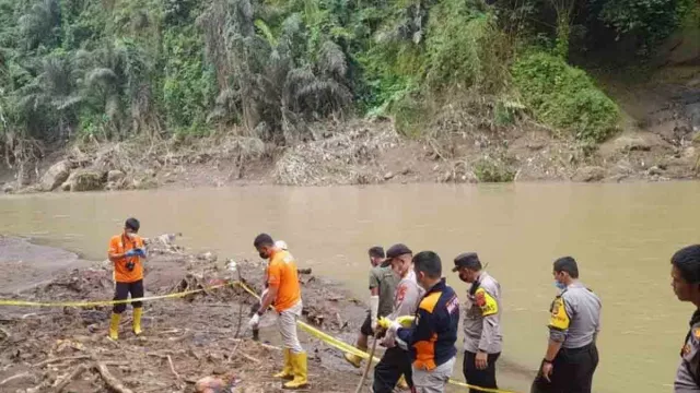 Terseret Banjir di Ciamis, Warga Ditemukan Tewas di Tasikmalaya - GenPI.co JABAR