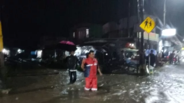 Banjir di Garut Jalan Raya dan Rel Kereta Api Tertutupi - GenPI.co JABAR