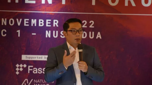 Pengamat Ingatkan Ridwan Kamil Bahayanya Terlalu Reaksional di Media Sosial - GenPI.co JABAR