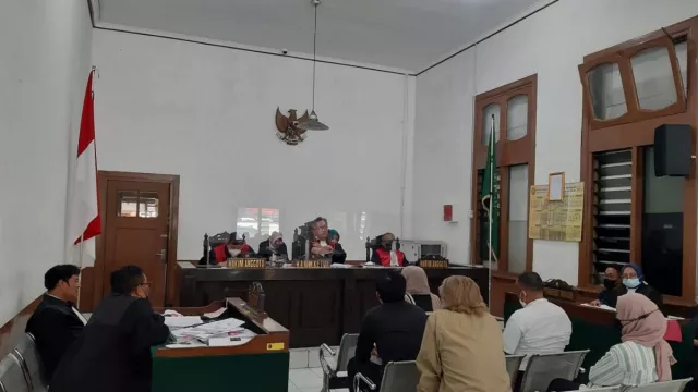 Sule Hadiri Sidang Teddy Pardiyana Sebagai Saksi - GenPI.co JABAR