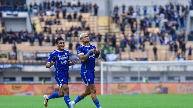 Menang 2-0, Pelatih Persib Puji Taktik PSS Sleman Babak Kedua - GenPI.co JABAR