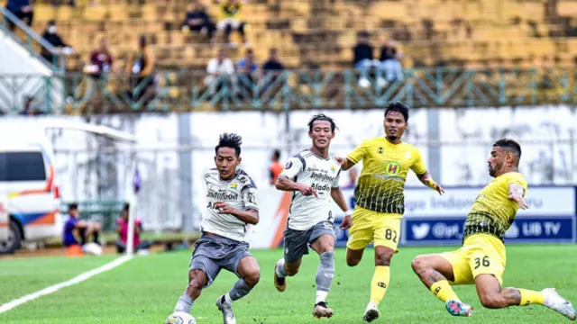 Fakta Pertandingan Barito Putera vs Persib, Maung Bandung Takluk - GenPI.co JABAR