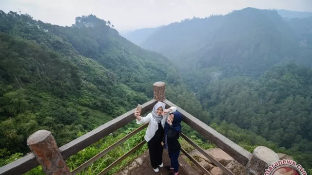 3 Wisata Alam di Bandung Bisa Jadi Rekomendasi untuk Berpetualang - GenPI.co JABAR