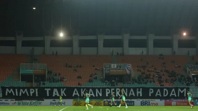 Persib Sudah Jatuh Tertimpa Tangga, Pemkab Bogor Minta Ganti Rugi, Alamak! - GenPI.co JABAR