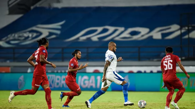 Rahasia di Balik 2 Gol DDS ke Gawang Persija - GenPI.co JABAR Rahasia di Balik 2 Gol DDS ke Gawang Persija - GenPI.co JABAR