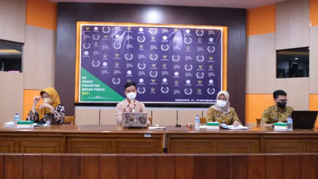 Presentasi Keterbukaan Informasi Publik, Gibran Pamer Ini - GenPI.co JATENG