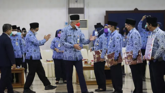 ASN Jateng Dituntut Adaptif, Inovatif, Transformatif - GenPI.co JATENG ASN Jateng Dituntut Adaptif, Inovatif, Transformatif - GenPI.co JATENG