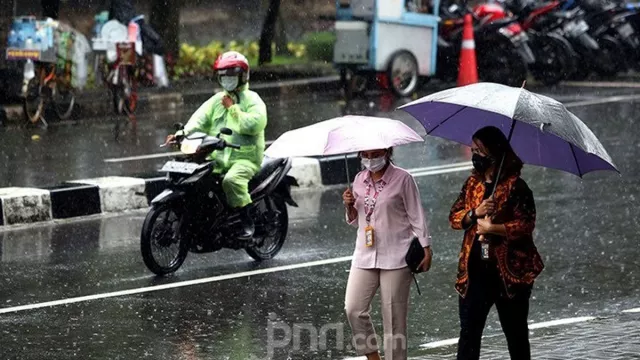 Cuaca Hari Ini: Solo Raya Diguyur Hujan Sore Hingga Malam - GenPI.co JATENG