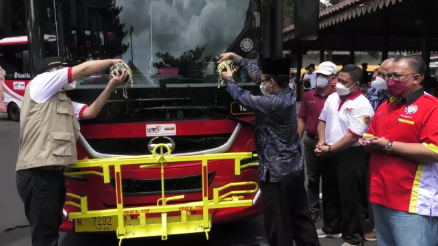 Pengumuman! Operasional Bus Trans Banyumas Disetop Sementara - GenPI.co JATENG