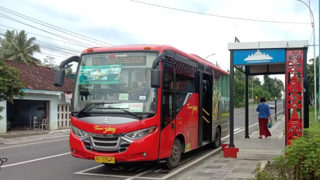 Akhir Pekan Jalan dari Semarang ke Grobogan! Ini Jadwal Rute dan Tarif Bus Trans Jateng - GenPI.co JATENG