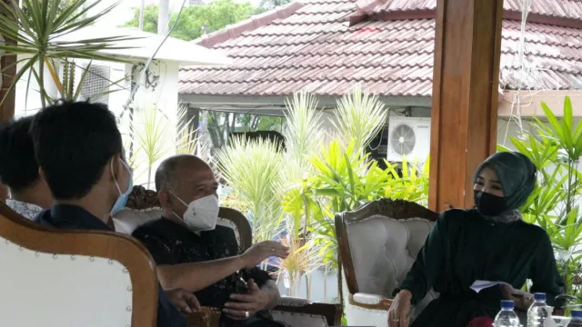Regenerasi Pengukir Jepara Harus Diperkuat - GenPI.co JATENG Regenerasi Pengukir Jepara Harus Diperkuat - GenPI.co JATENG