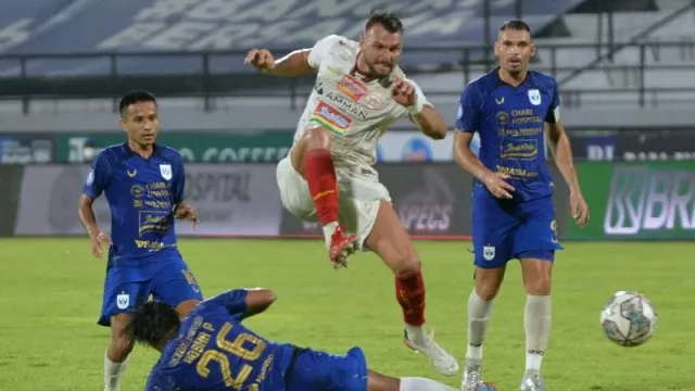 Waduh! Tak Didampingi Pelatih, PSIS Gagal Curi Poin dari Persija - GenPI.co JATENG