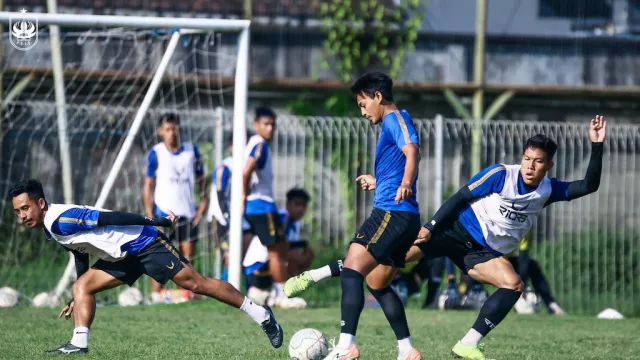 Jelang Laga Kontra Madura United, Pemain PSIS Latihan Ini - GenPI.co JATENG