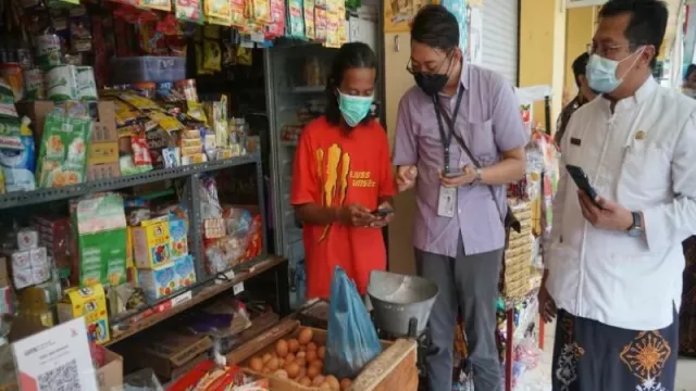 Asyik! Belanja di Pasar Podosugih Kota Pekalongan Bisa Pakai QRIS - GenPI.co JATENG