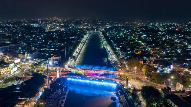 Nggak Sabar! Bisa Lihat Semarang Bridge Fountain Setiap Hari - GenPI.co JATENG