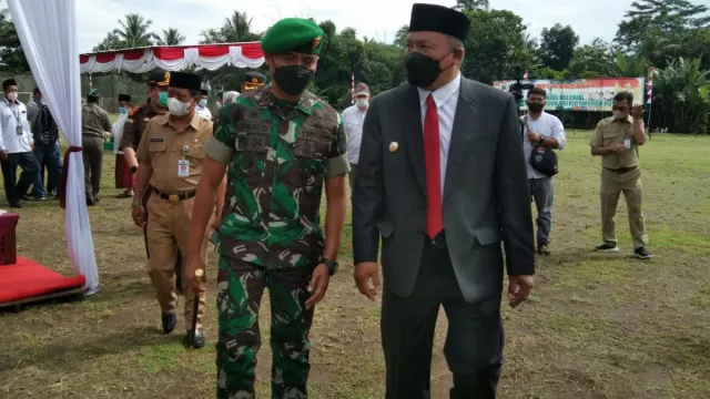 Tangkal Radikalisme Pesantren, Santri Dibekali Wawasan Kebangsaan - GenPI.co JATENG