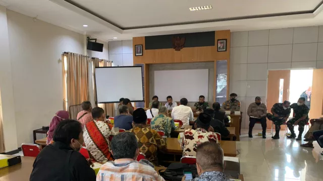 Siap-Siap! Pedagang Pasar Johar Ditata Ulang Pekan Depan - GenPI.co JATENG