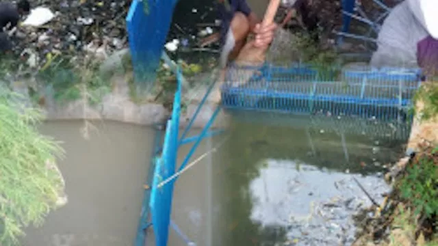 Jangan Buang Sampah di Sungai Grojogan Ya, Ini Dampaknya - GenPI.co JATENG