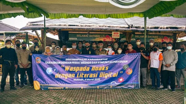 Warga Lebih Percaya Informasi di Medsos Meski Belum Tentu Benar - GenPI.co JATENG