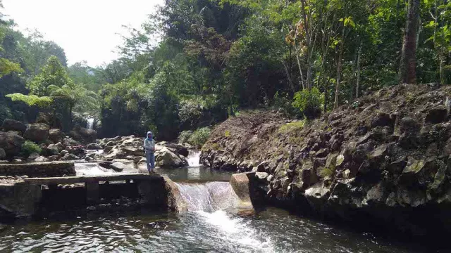 Intip Keindahan Curug Bayan di Banyumas, Bisa Renang Sampai Puas! - GenPI.co JATENG