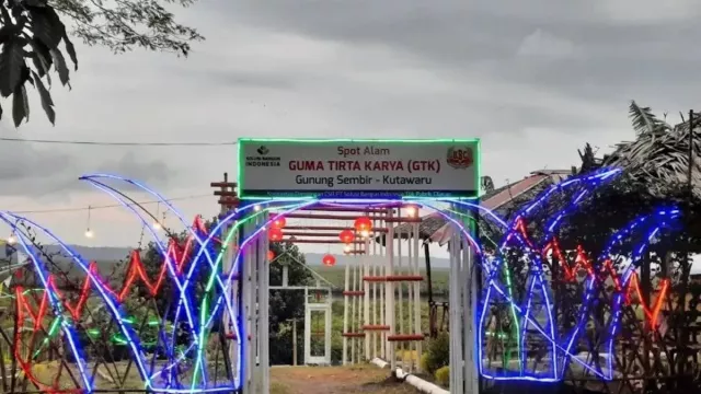 KKN UNS Solo Revitalisasi Wisata Alam GTK Cilacap - GenPI.co JATENG