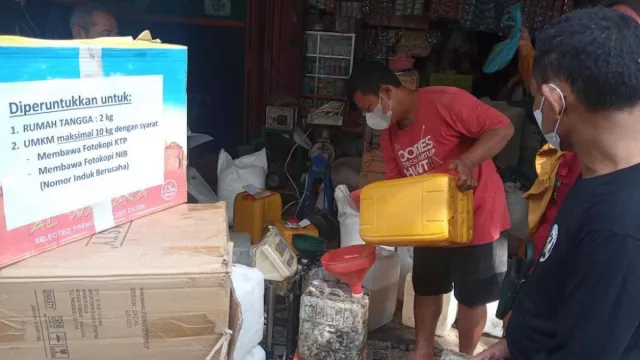 Ganjar Dukung Jokowi Larang Ekspor Minyak Goreng - GenPI.co JATENG