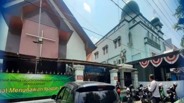 Indahnya Toleransi di Solo, Masjid dan Gereja Ini Bersebelahan - GenPI.co JATENG