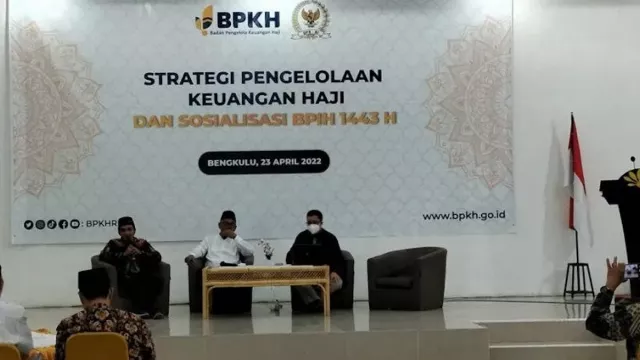 Pemerintah Subsidi Biaya Haji 2022 Rp41 Juta per Jemaah - GenPI.co JATENG Pemerintah Subsidi Biaya Haji 2022 Rp41 Juta per Jemaah - GenPI.co JATENG