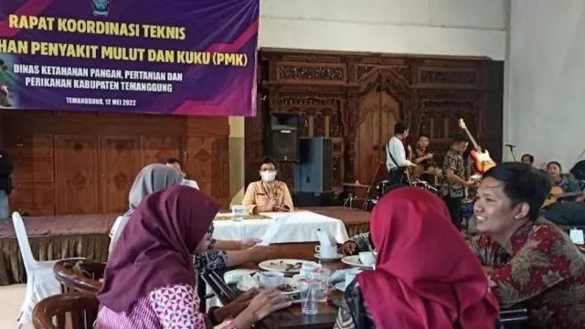 Cegah PMK, Temanggung Tolak Ternak Tanpa Surat Keterangan Sehat - GenPI.co JATENG