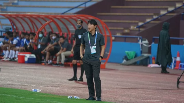 Sibuk! Shin Tae Yong Tangani Timnas Indonesia U-19 hingga Senior - GenPI.co JATENG