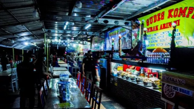 5 Kuliner Malam di Kota Semarang yang Legendaris, Wajib Dicoba - GenPI.co JATENG