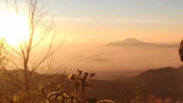 Indahnya Gunung Pakuwaja, Pemandangannya Aduhai! - GenPI.co JATENG
