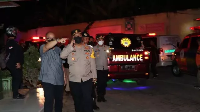 Pasien RS Ini Dievakuasi Gegara Kebakaran Pabrik Pupuk di Demak - GenPI.co JATENG