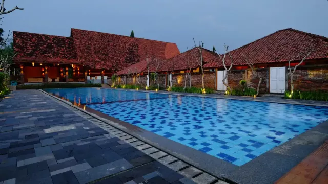 5 Rekomendasi Hotel di Magelang, Dekat Candi Borobudur - GenPI.co JATENG