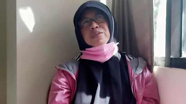 Keren Pol! Wanita Asal Klaten Jadi Sukarelawan Pendamping Penderita Kanker, Bayarannya Gratis - GenPI.co JATENG