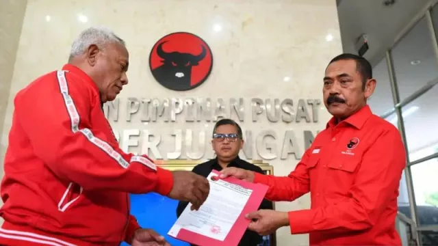 Dukung Ganjar Nyapres, FX Rudy Dapat Sanksi Keras dari DPP PDIP - GenPI.co JATENG