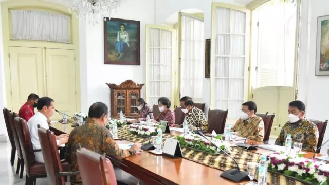 Mantan Dokter Presiden Soekarno dari Jawa Tengah Jadi Pahlawan Nasional - GenPI.co JATENG