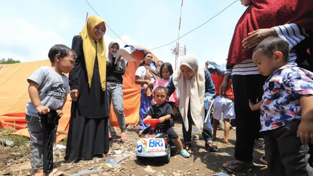 BRI Pastikan Terus Membantu Para Korban Gempa Cianjur - GenPI.co JATENG