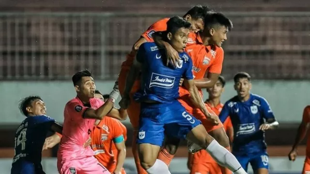 Keok dari Borneo FC, Pelatih PSIS Semarang Lakukan Ini - GenPI.co JATENG