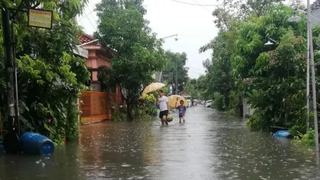 Hujan Deras, Kota Semarang Dilanda Banjir - GenPI.co JATENG