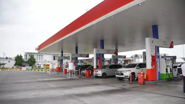 Libur Akhir Tahun, Konsumsi BBM Gasoline di Solo Raya Naik 6% - GenPI.co JATENG