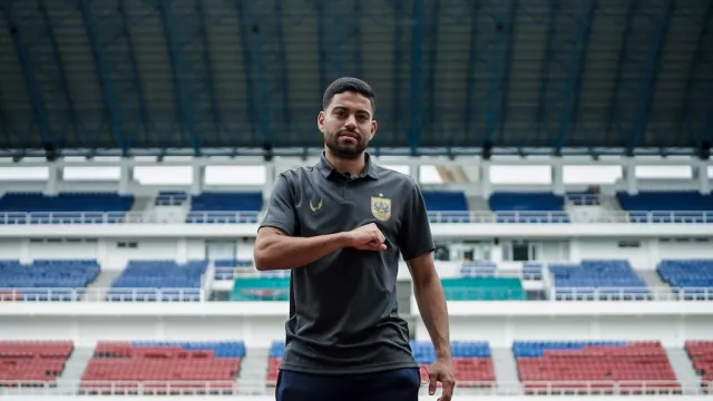Lolos Tes, PSIS Semarang Resmi Kontrak Pemain Asing Asal Brazil Vitinho - GenPI.co JATENG