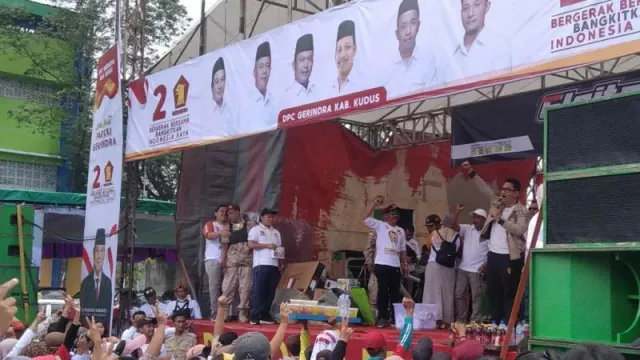 Sambil Jalan Sehat dan Senam Bareng, Partai Gerindra Kudus Kenalkan Prabowo Jadi Capres 2024 - GenPI.co JATENG